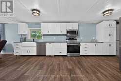 20 PARRY SOUND ROAD | Parry Sound Ontario | Slide Image Eighteen
