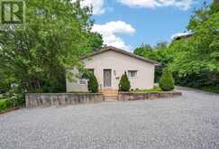 20 PARRY SOUND ROAD | Parry Sound Ontario | Slide Image Two