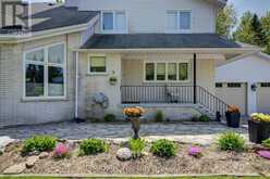 32 BRIDLEWOOD CRESCENT | Wasaga Beach Ontario | Slide Image Five