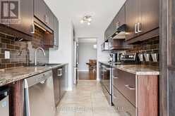 PH2 - 55 BLUE SPRINGS DRIVE | Waterloo Ontario | Slide Image Sixteen