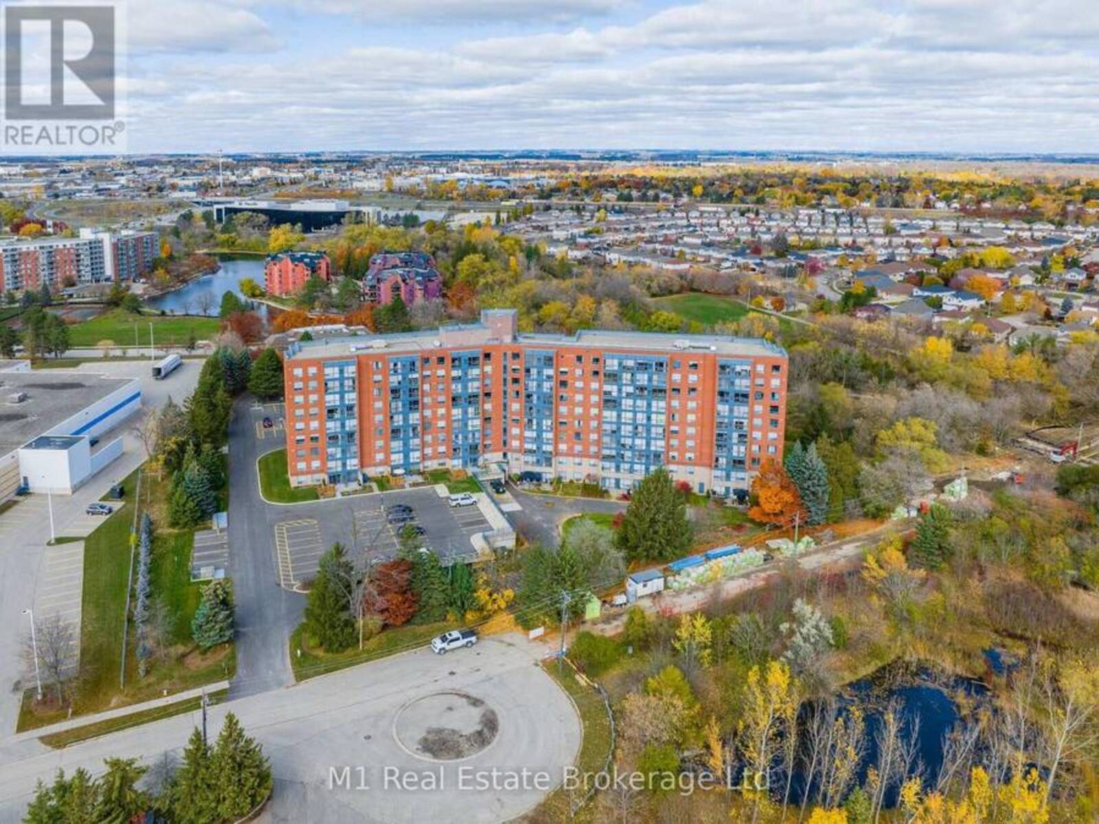 PH2 - 55 BLUE SPRINGS DRIVE, Waterloo, Ontario N2J 4T3