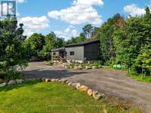 9 SILVER BIRCH CIRCLE N | McKellar Ontario | Slide Image Three