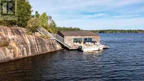 1114 ROAD 3200 | Gravenhurst Ontario | Slide Image Twelve