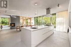 1114 ROAD 3200 | Gravenhurst Ontario | Slide Image Fifteen