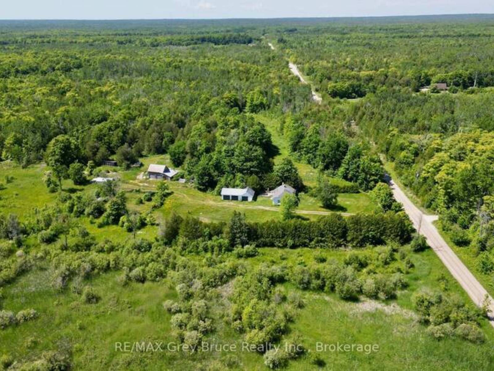 43 BARTLEY DRIVE, Miller Lake, Ontario N0H 1Z0