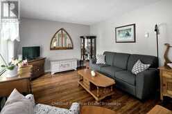 333 OAK STREET | Collingwood Ontario | Slide Image Eighteen