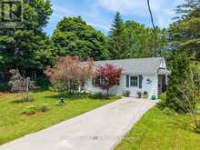 333 OAK STREET | Collingwood Ontario | Slide Image Two