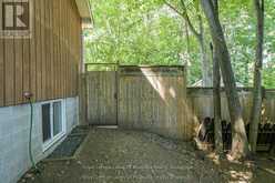 115 DOUGLAS STREET | Gravenhurst Ontario | Slide Image Sixteen