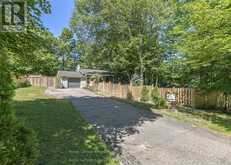 115 DOUGLAS STREET | Gravenhurst Ontario | Slide Image Four