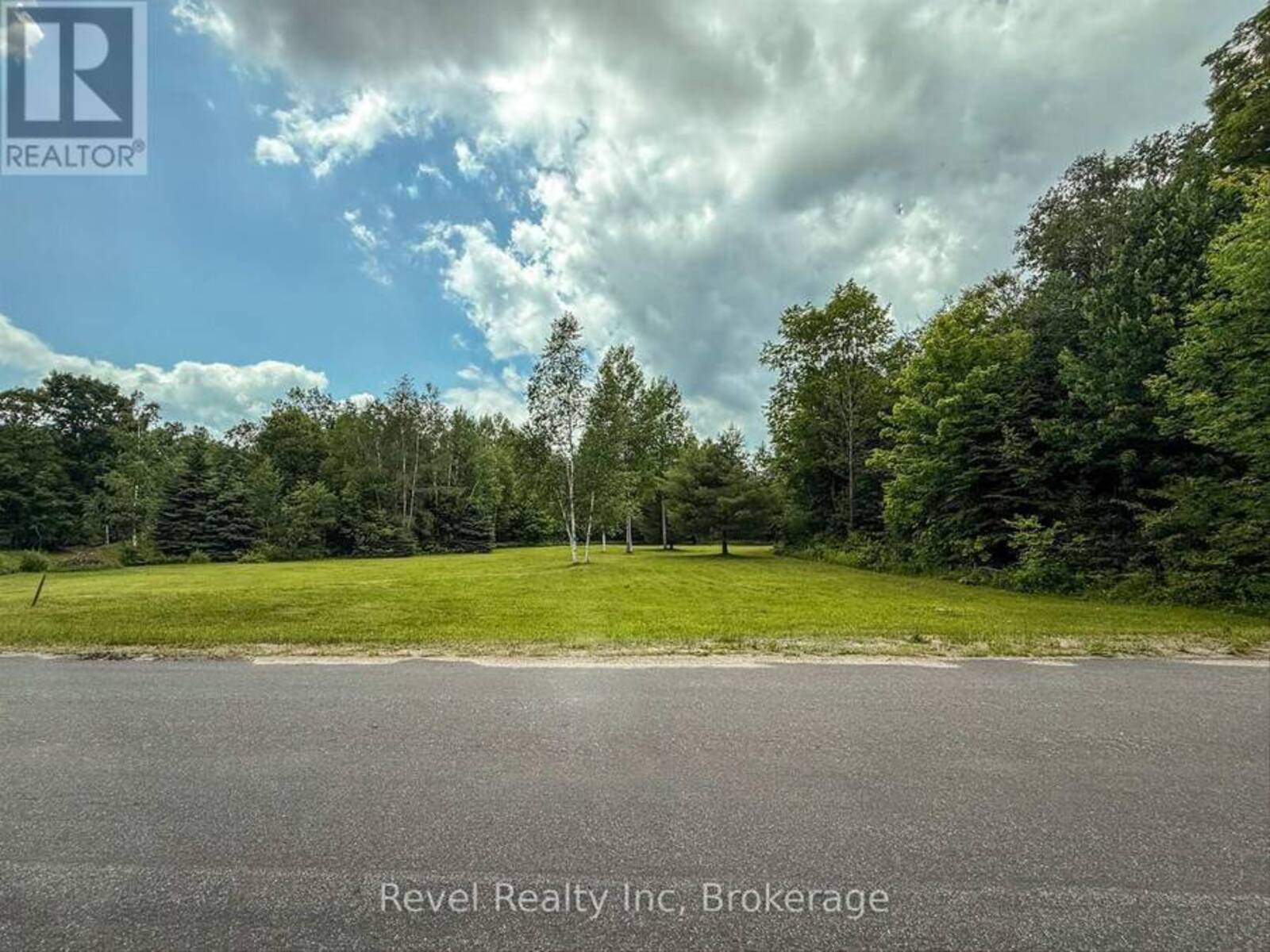 LOT 2 BIRD LAKE ROAD, Bracebridge, Ontario P1L 1X1