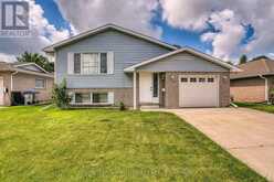 718 EDGAR STREET W | Listowel Ontario | Slide Image Four