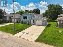 718 EDGAR STREET W | Listowel Ontario | Slide Image Forty-five