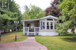 M44 - 13 SOUTHLINE AVENUE | Huron-Kinloss Ontario | Slide Image Two