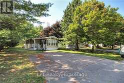 M44 - 13 SOUTHLINE AVENUE | Huron-Kinloss Ontario | Slide Image Twenty-four