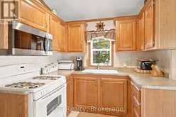 M44 - 13 SOUTHLINE AVENUE | Huron-Kinloss Ontario | Slide Image Twelve