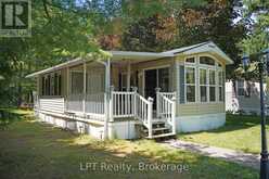 M44 - 13 SOUTHLINE AVENUE | Huron-Kinloss Ontario | Slide Image One