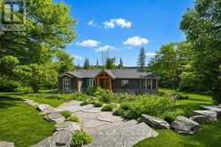 1883 FOREST LAKE DRIVE | Sundridge Ontario | Slide Image Four