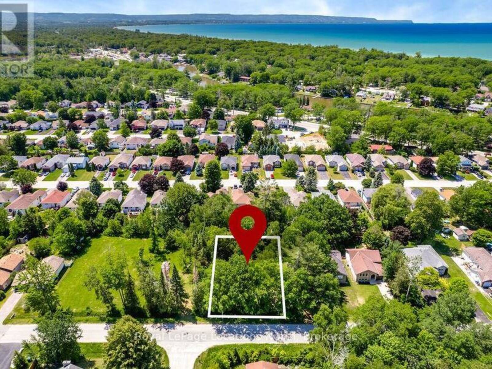 88 SMALLMAN DRIVE, Wasaga Beach, Ontario L9Z 1L1