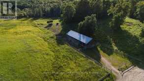 2245 AHMIC LAKE ROAD | Magnetawan Ontario | Slide Image Thirty