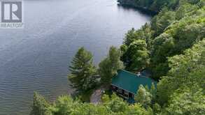 2245 AHMIC LAKE ROAD | Magnetawan Ontario | Slide Image Forty-four