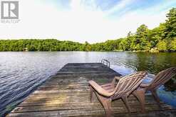 509 HORSESHOE LAKE WA (BEAR LANE) | Seguin Ontario | Slide Image Four