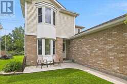 75 EDISON CRESCENT | Stratford Ontario | Slide Image Four