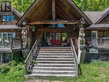 1123 DARDANELLES ROAD | Haliburton Ontario | Slide Image Four