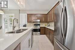 196 MAPLE BUSH DRIVE | Cambridge Ontario | Slide Image Six
