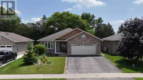 401 CARLING TERRACE | Wingham Ontario | Slide Image One