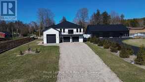 9 SUNSET PLACE | Ripley Ontario | Slide Image Two