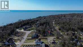 9 SUNSET PLACE | Ripley Ontario | Slide Image Three