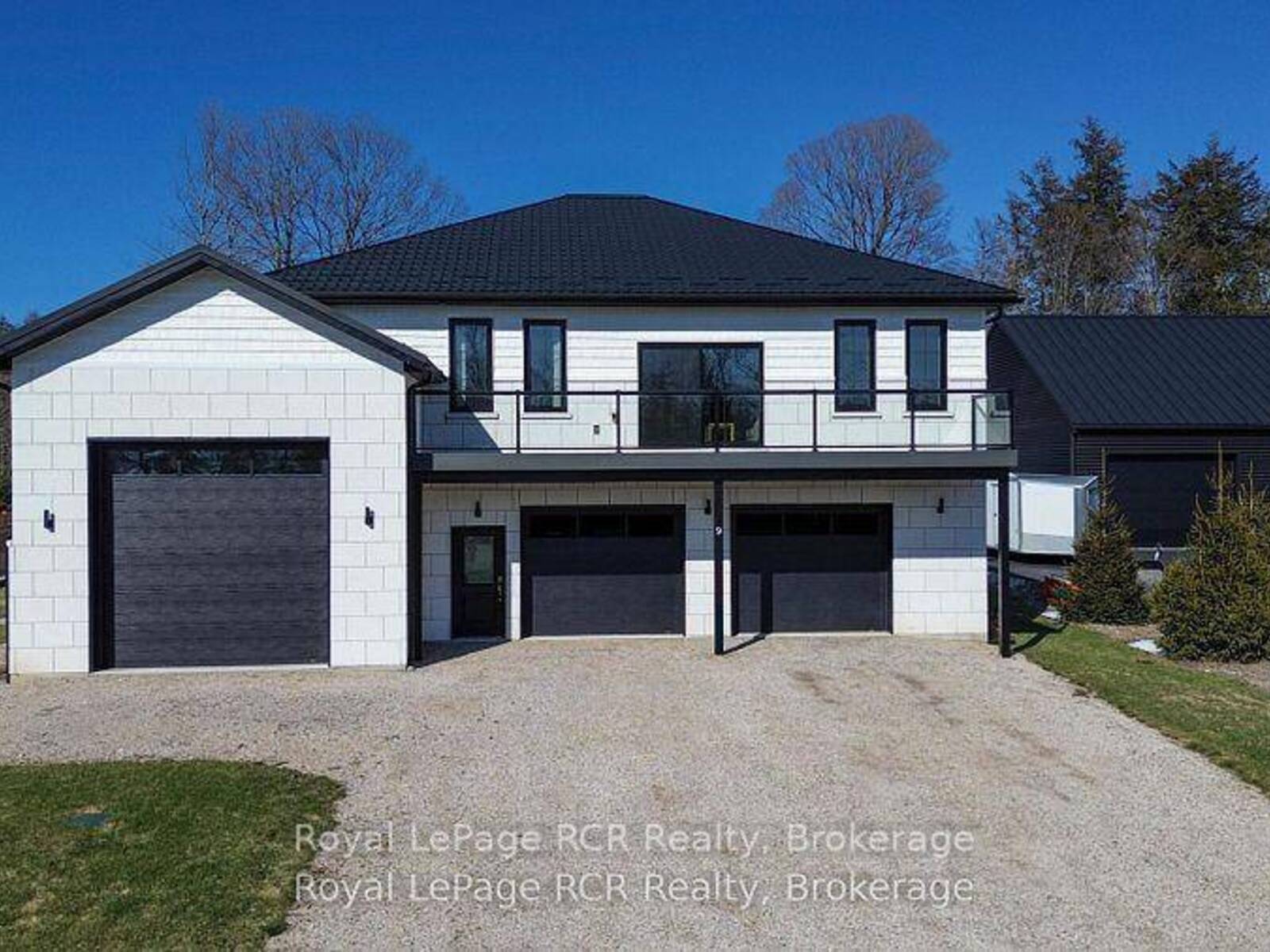 9 SUNSET PLACE, Ripley, Ontario N0G 2R0