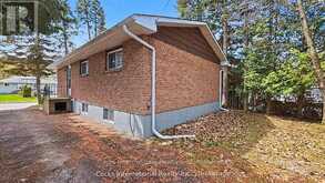 36 SUSAN STREET W | Huntsville Ontario | Slide Image Thirty-five