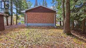 36 SUSAN STREET W | Huntsville Ontario | Slide Image Thirty-six