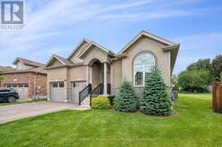 27 RILEY CRESCENT | Fergus Ontario | Slide Image Three