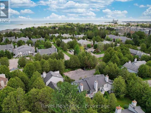 440 OXBOW CRESCENT W Collingwood Ontario, L9Y 5B4 - 3 Bedrooms Condo For Sale