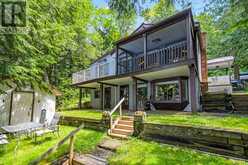 58 SKYLINE DRIVE | Armour Ontario | Slide Image Fifteen