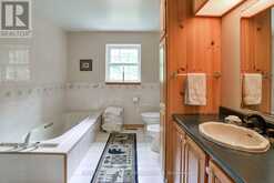 1115 PARTRIDGE LANE | Bracebridge Ontario | Slide Image Eighteen