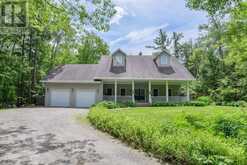 1115 PARTRIDGE LANE | Bracebridge Ontario | Slide Image Two