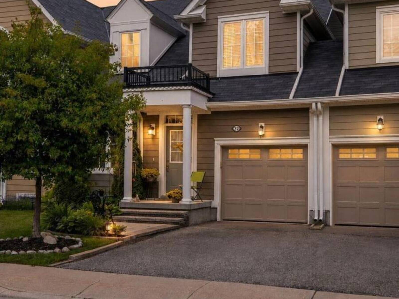 22 BERKSHIRE AVENUE, Wasaga Beach, Ontario L9Z 0G3