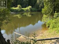 19 REDGATE ROAD E Georgian Bluffs Ontario, N0H 2T0