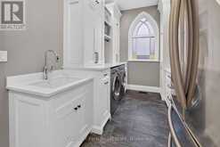 45 MCMURRAY STREET | Bracebridge Ontario | Slide Image Nine