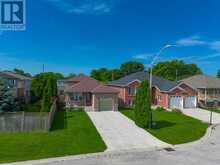572 SCOUGALL COURT | Kincardine Ontario | Slide Image Two