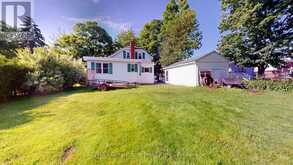 621 11TH STREET W | Owen Sound Ontario | Slide Image Eight