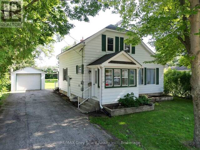 621 11TH STREET W Owen Sound Ontario, N4K 3T2 - 4 Bedrooms Home For Sale