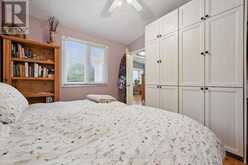 10 SPRUCE AVENUE | Puslinch Ontario | Slide Image Nineteen