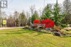 10 SPRUCE AVENUE | Puslinch Ontario | Slide Image Twenty-seven
