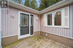 10 SPRUCE AVENUE | Puslinch Ontario | Slide Image Six