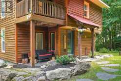 869 NORTH MARY LAKE ROAD | Huntsville Ontario | Slide Image Twelve