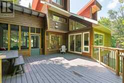 869 NORTH MARY LAKE ROAD | Huntsville Ontario | Slide Image Seventeen
